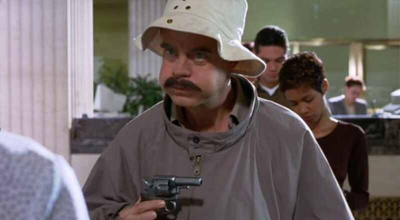 A Slight Case of Murder (1999) Screenshot 4