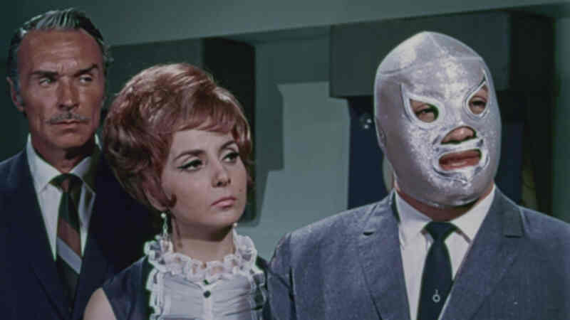 Santo in the Treasure of Dracula (1969) Screenshot 2