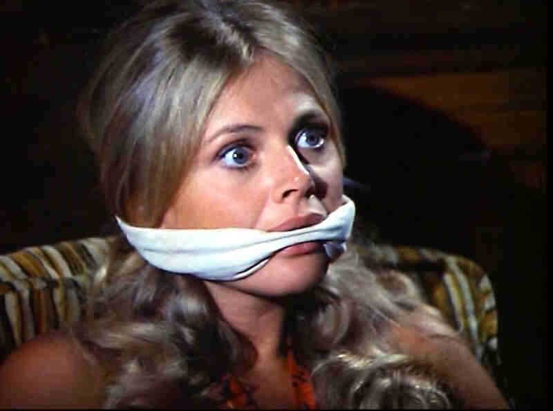 The Six Million Dollar Man: Wine, Women and War (1973) Screenshot 2