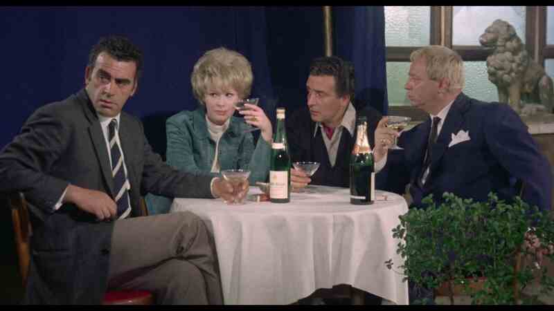 House of Cruel Dolls (1974) Screenshot 2