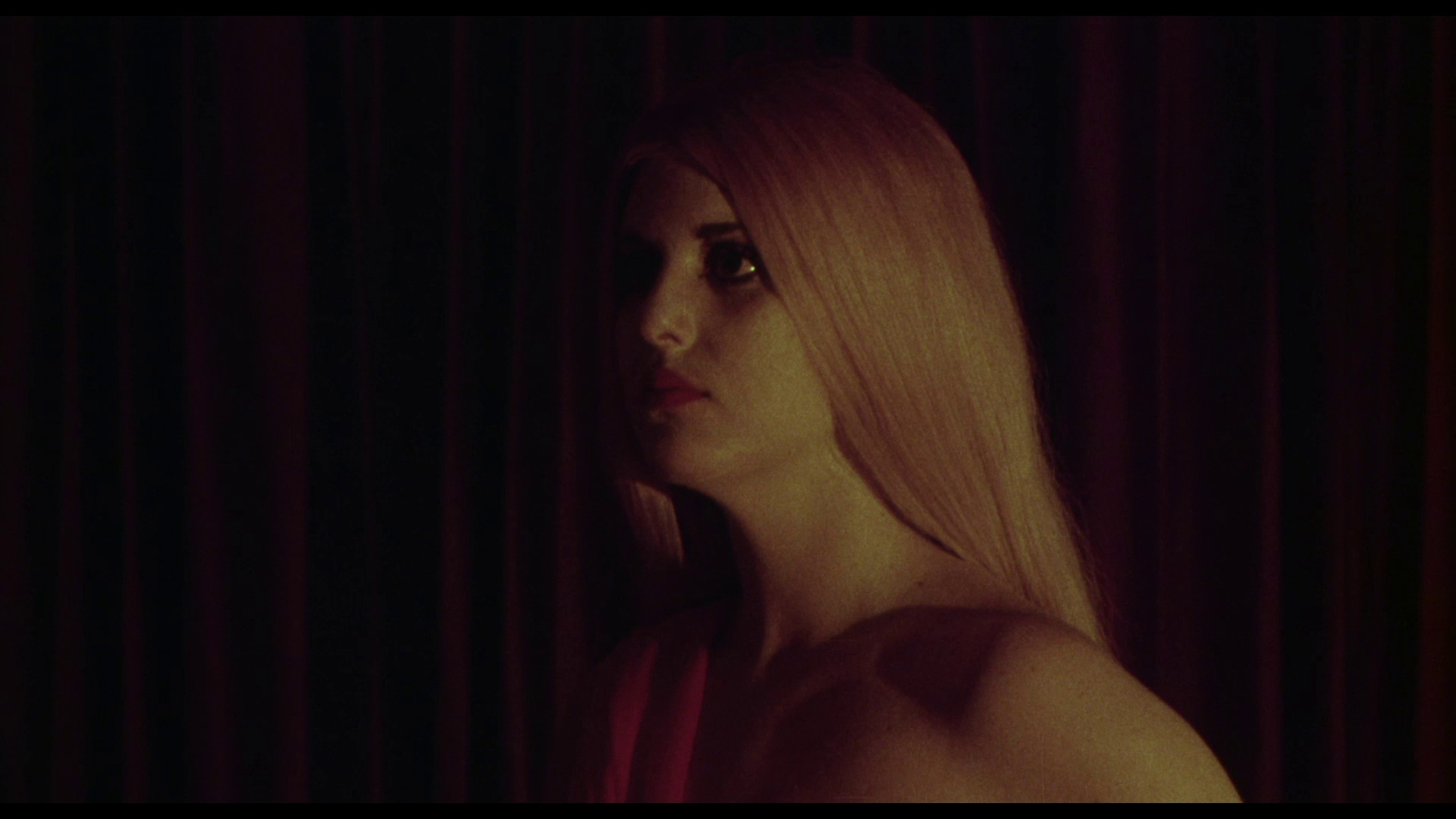 Miss Leslie's Dolls (1973) Screenshot 4 