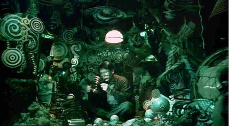 Spiral (2000) Screenshot 5