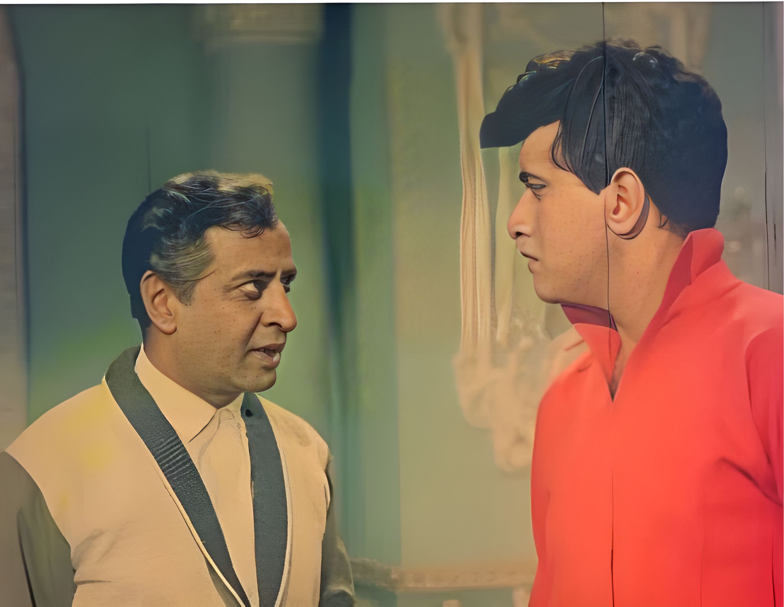 Gumnaam (1965) Screenshot 4