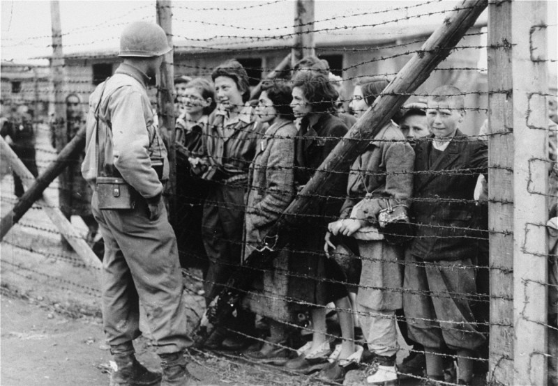 Nazi Concentration and Prison Camps (1945) Screenshot 3
