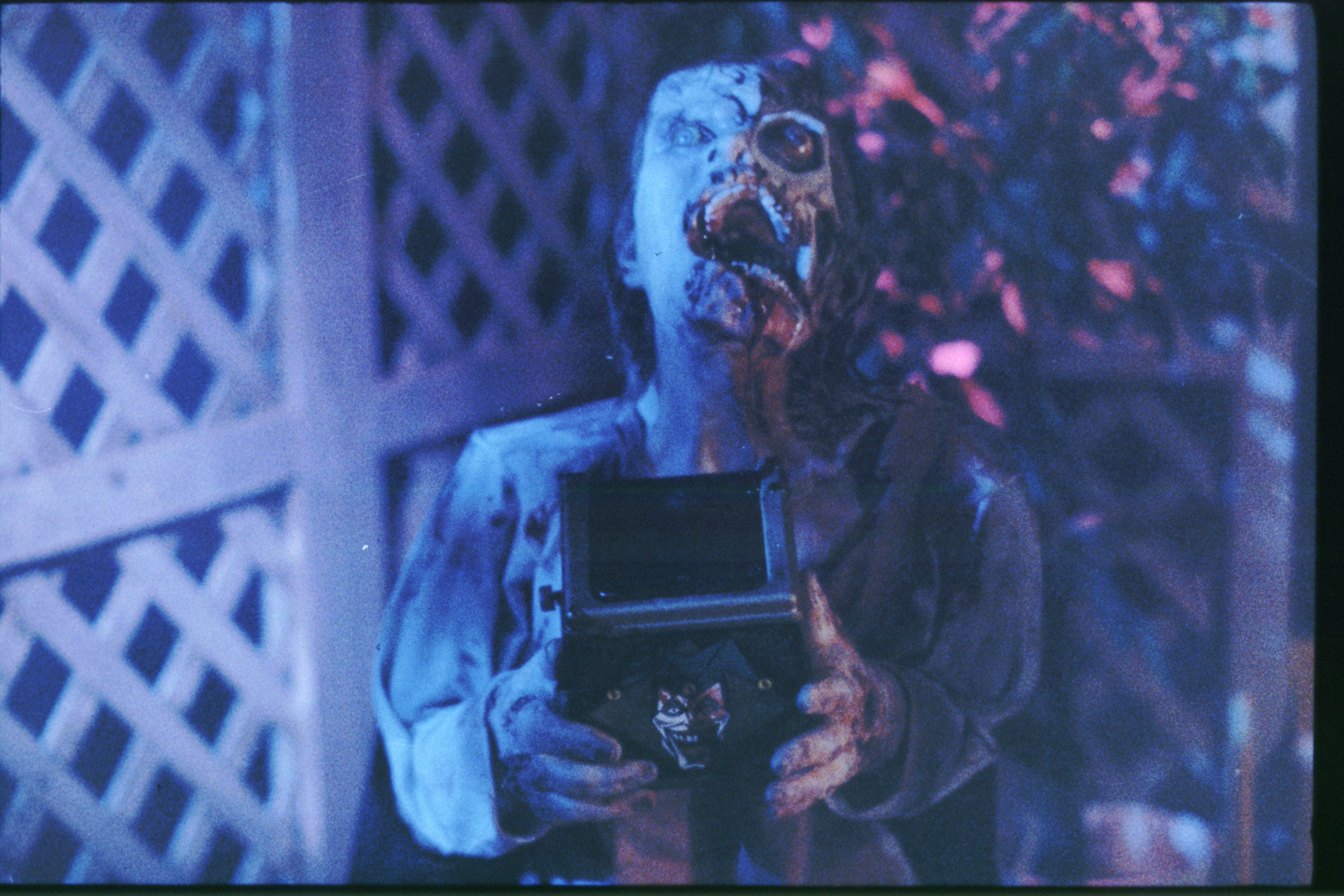 Terrorgram (1990) Screenshot 3