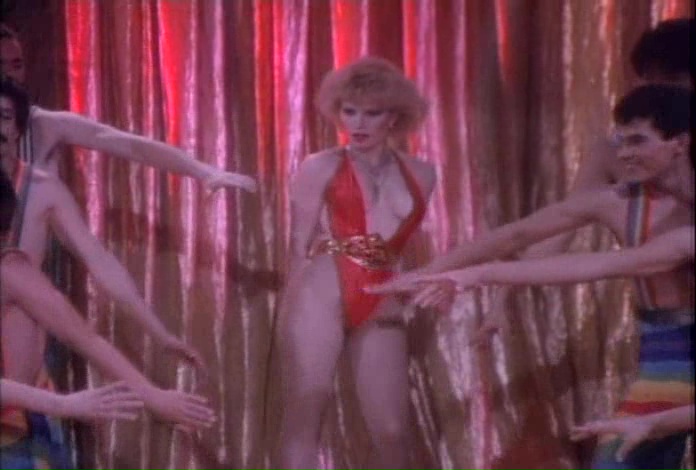 Entre ficheras anda el diablo - La pulquería 3 (1984) Screenshot 2 