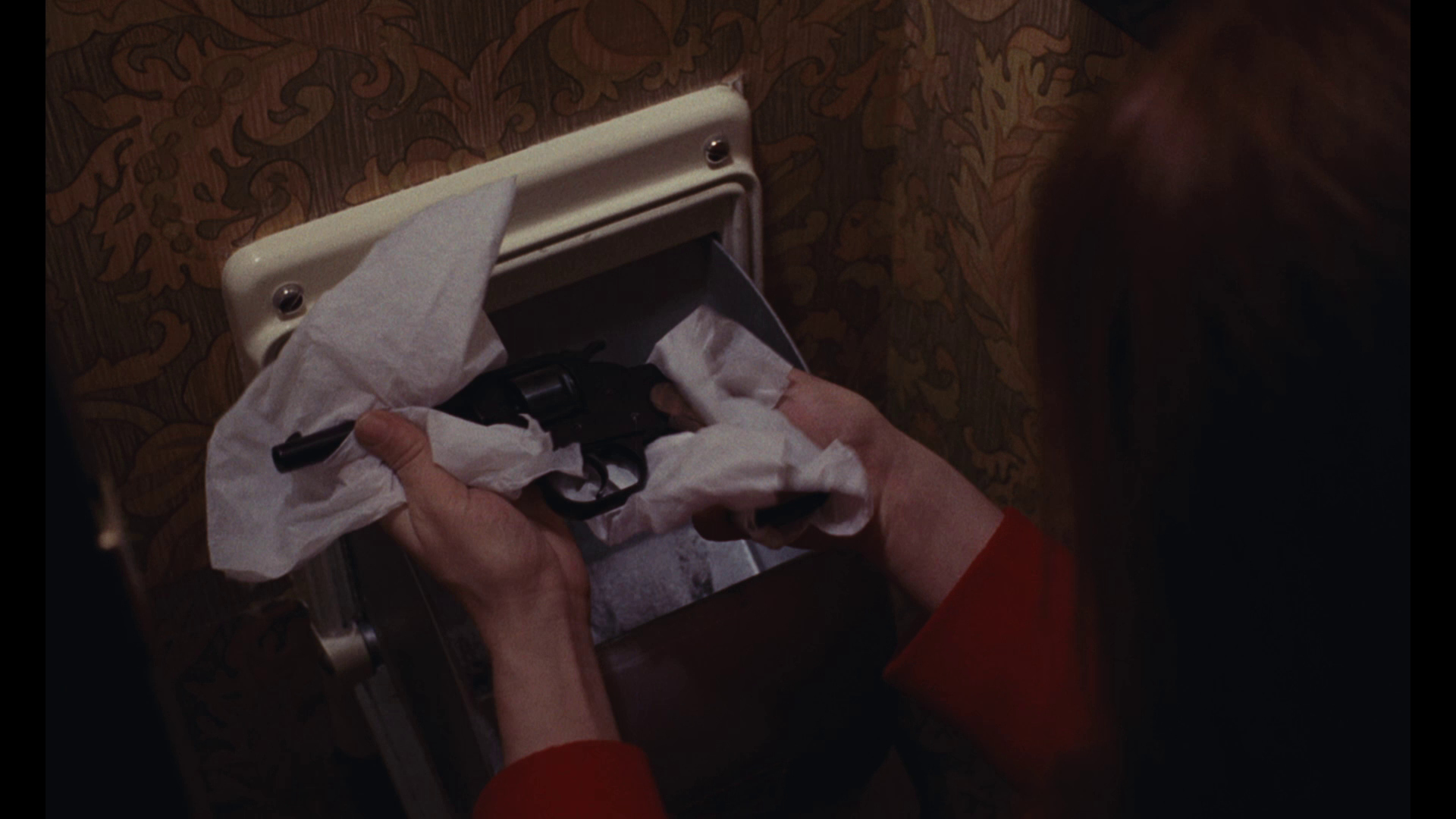The Lady Kills (1971) Screenshot 5 