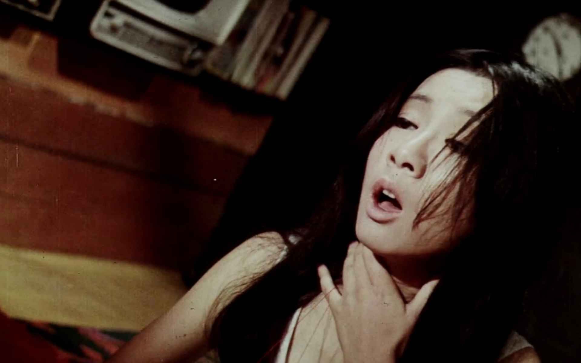 Woman of Fire (1971) Screenshot 3