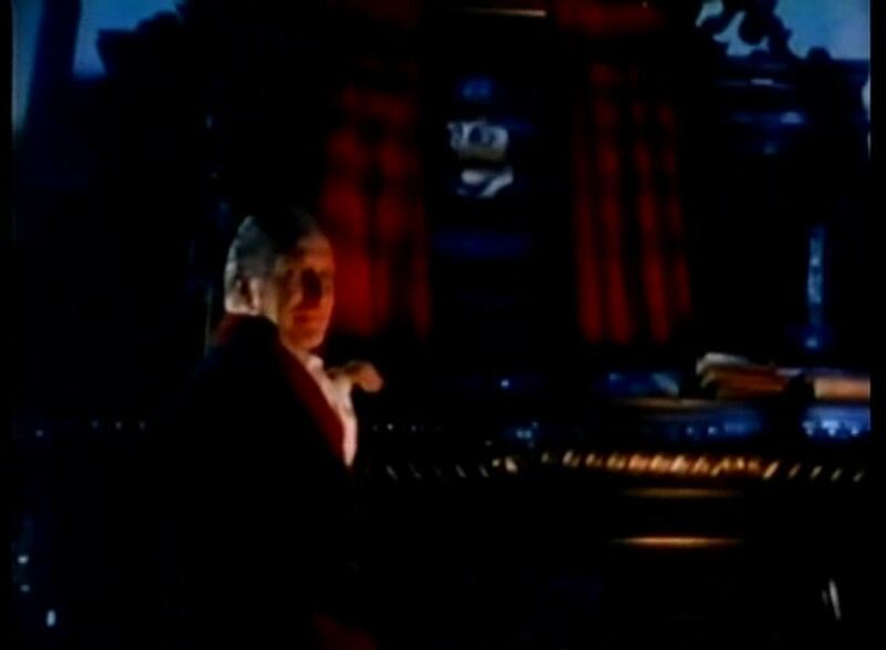 Vincent Price's Dracula (1986) Screenshot 1