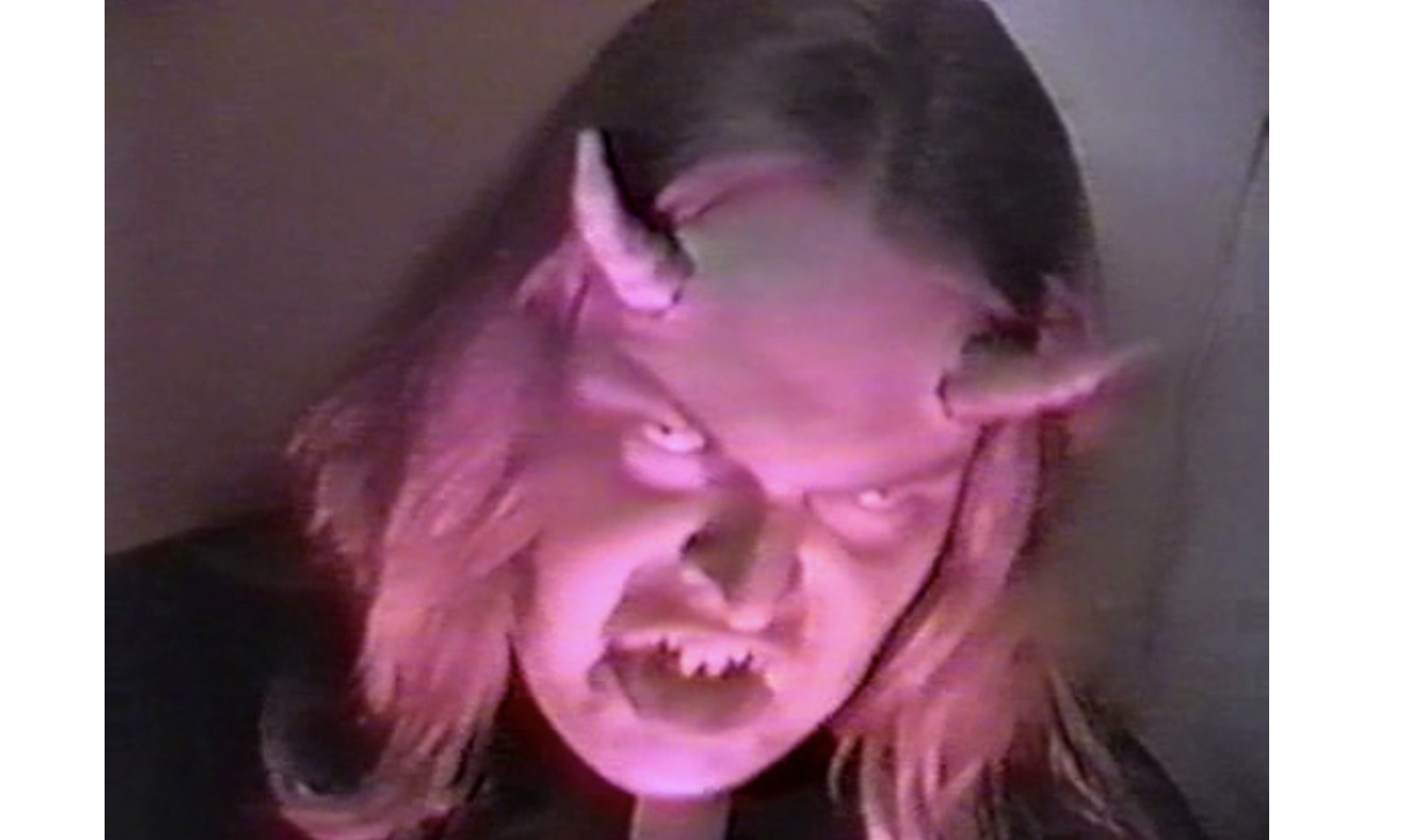 Holy Moly (1992) Screenshot 4 