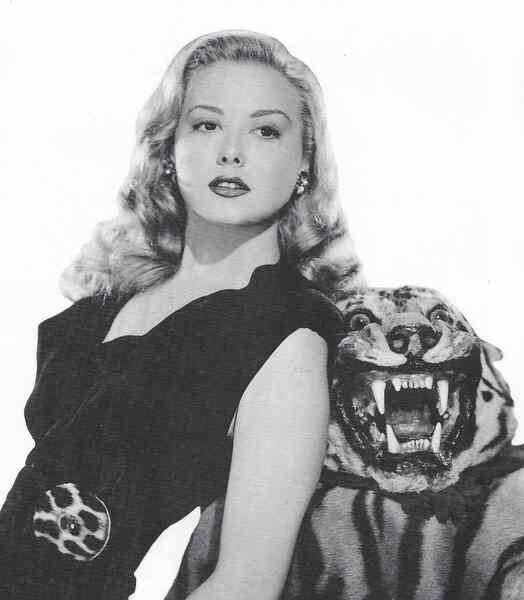 The Tiger Woman (1945) Screenshot 1