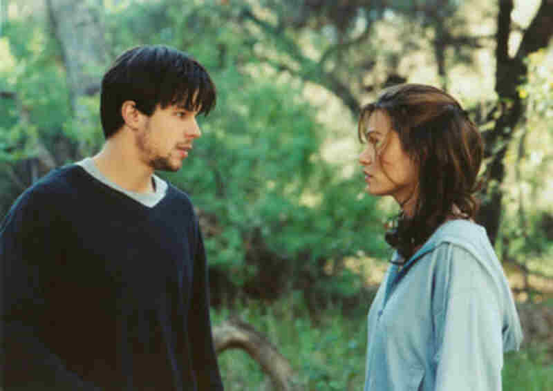 Asylum Days (2001) Screenshot 3