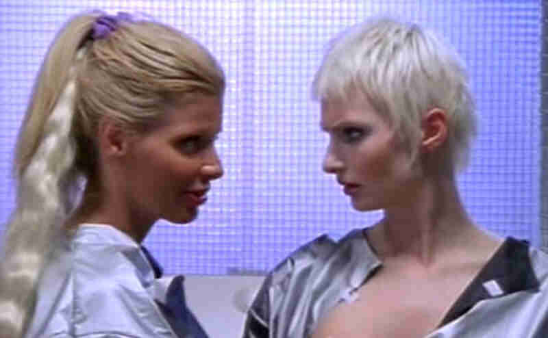 Play-Mate of the Apes (2002) Screenshot 5