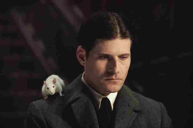 Willard (2003) Screenshot 3
