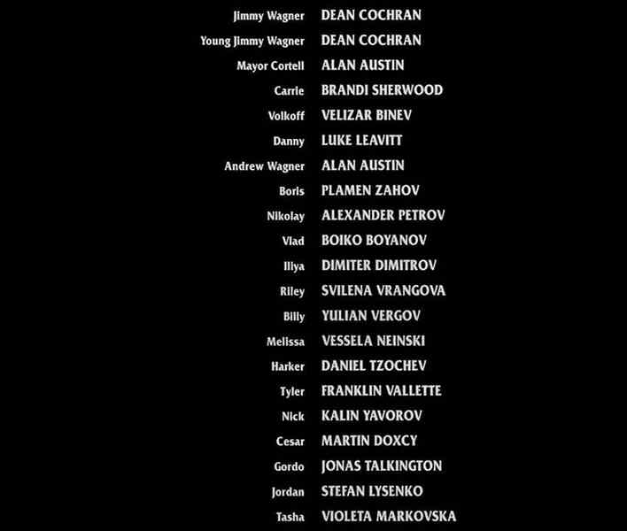 Shark Zone (2003) starring Dean Cochran on DVD DVD Shark Zone (2003) Screenshot 5