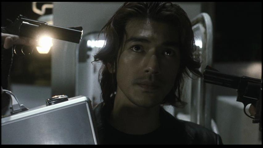 Returner (2002) Screenshot 3