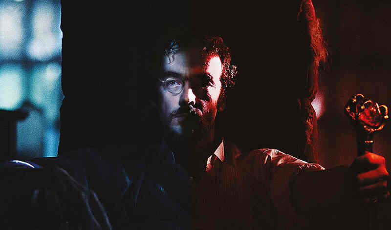 Dr. Jekyll and Mr. Hyde (2003) Screenshot 4