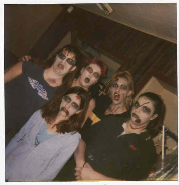 Zombie Beach Party (2003) Screenshot 4