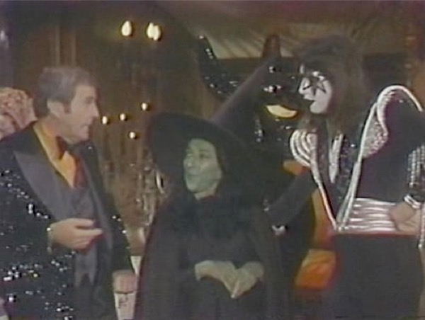 The Paul Lynde Halloween Special (1976) Screenshot 4