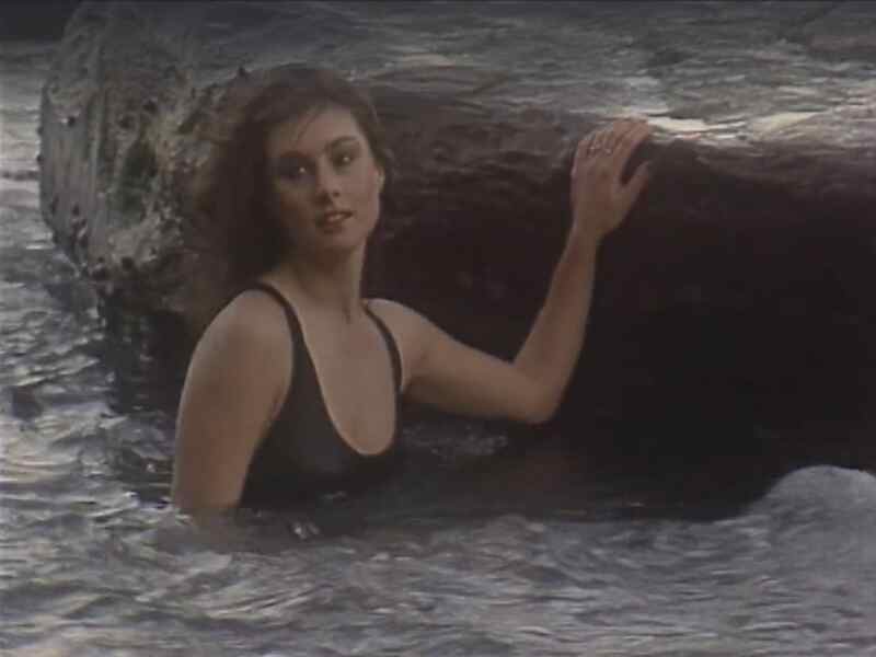 Skin Deep (1983) Screenshot 5