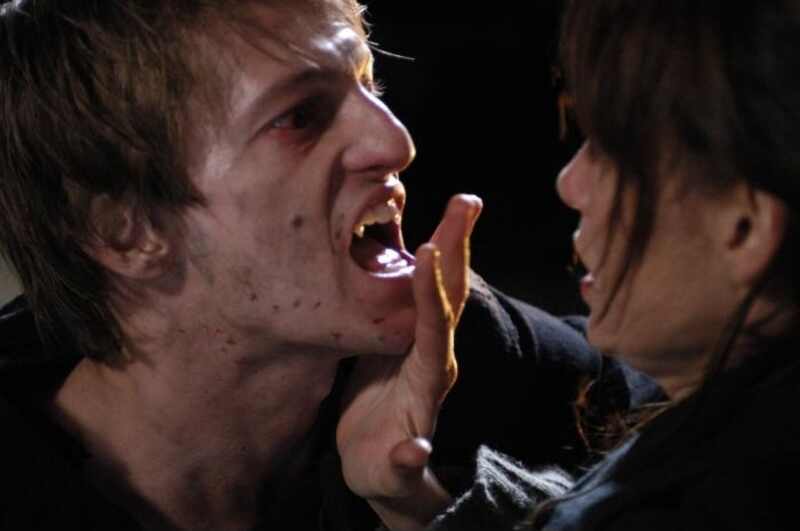 Perfect Creature (2006) Screenshot 3