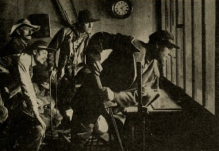 In Search of the Castaways (1914) Screenshot 3 