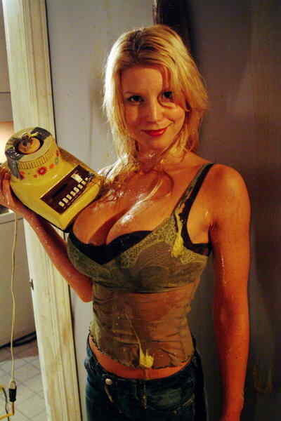 Insecticidal (2005) Screenshot 1