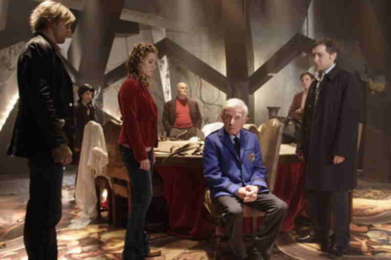 Trapped Ashes (2006) Screenshot 3