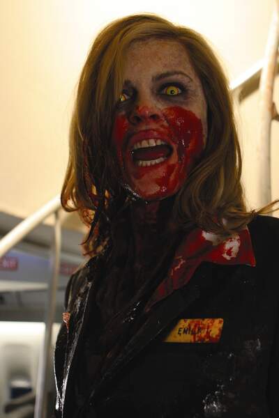 Flight of the Living Dead (2007) Screenshot 3