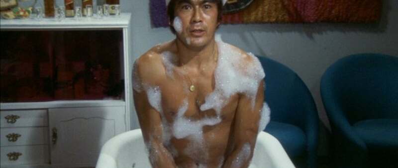 Wandering Ginza Butterfly 2: She-Cat Gambler (1972) Screenshot 4