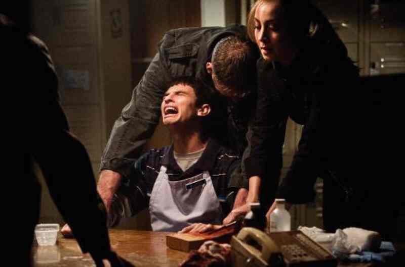 Alien Raiders (2008) Screenshot 3