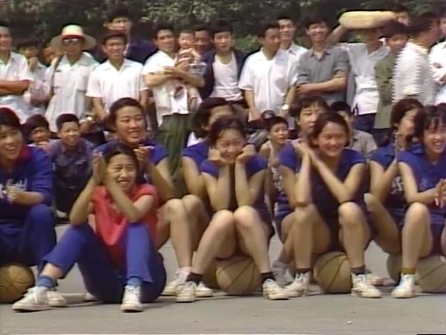 Bob Hope on the Road to China (1979) Screenshot 3