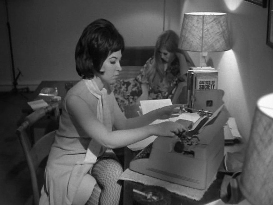 Monique, My Love (1969) Screenshot 3