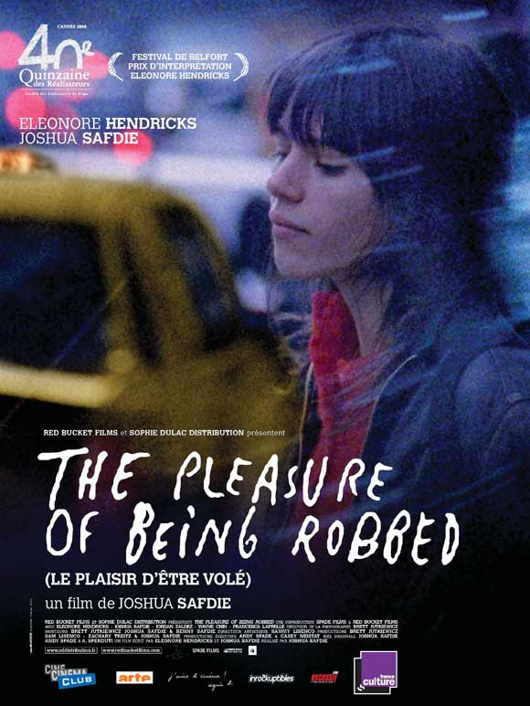 The Pleasure of Being Robbed (2008) Screenshot 2 