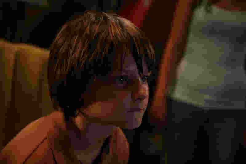 Burning Bright (2010) starring Garret Dillahunt on DVD DVD Burning Bright (2010) Screenshot 2