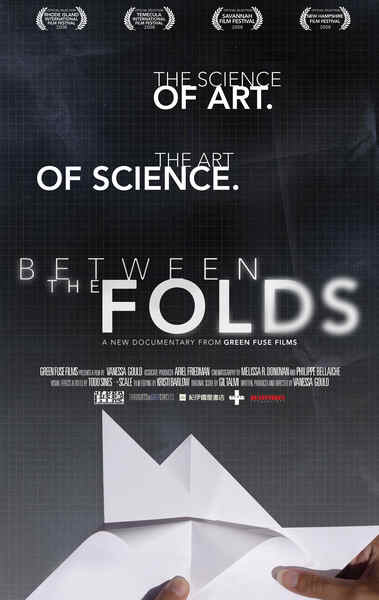 Between the Folds (2008) Screenshot 4