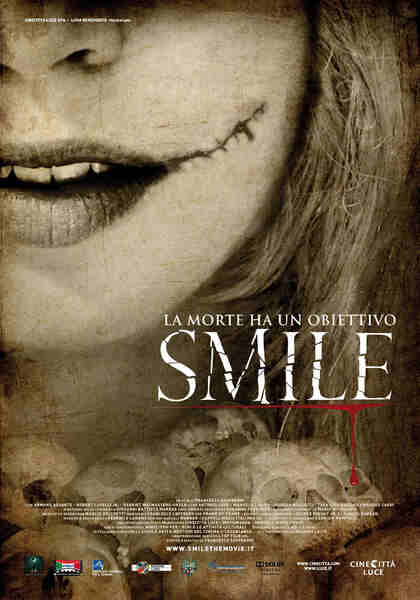 Smile (2009) Screenshot 3