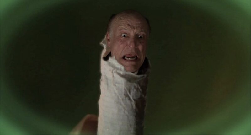 Evil Bong 2: King Bong (2009) Screenshot 2