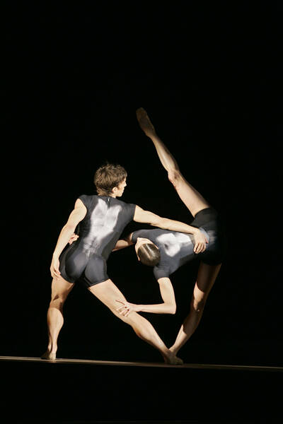 La danse (2009) Screenshot 2