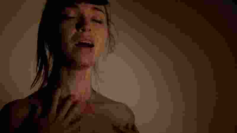Alyce Kills (2011) Screenshot 3