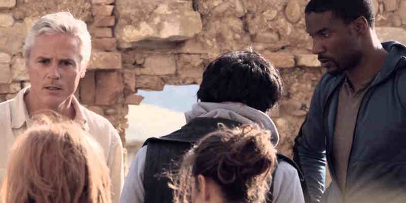 Murder in the Dark (2013) Screenshot 2