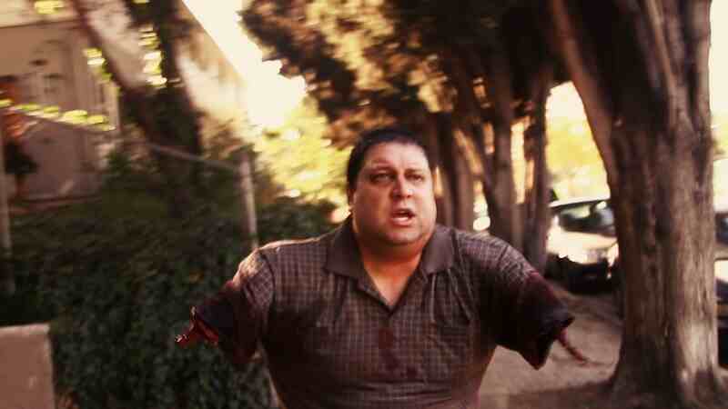 Caesar and Otto's Deadly Xmas (2012) Screenshot 5