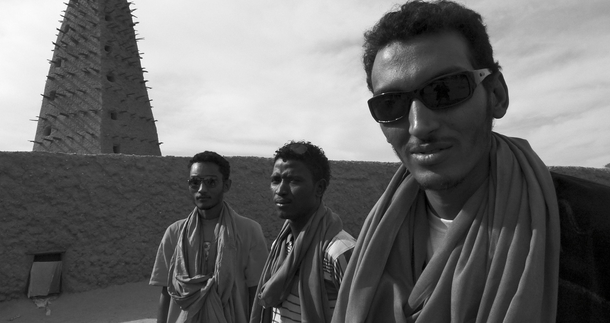 Agadez, the Music and the Rebellion (2010) Screenshot 5 