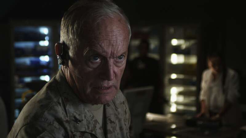 Alien Rising (2013) starring Lance Henriksen on DVD DVD Alien Rising (2013) Screenshot 4