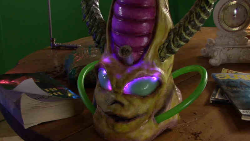 Evil Bong 3: The Wrath of Bong (2011) Screenshot 3
