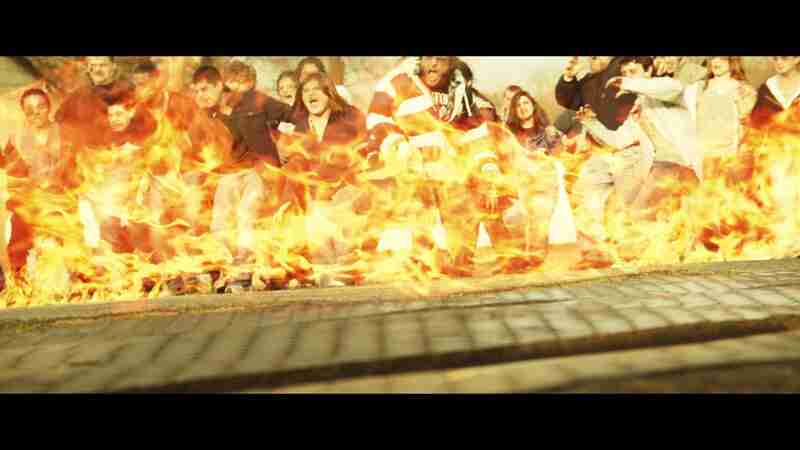 Humans vs Zombies (2011) Screenshot 5