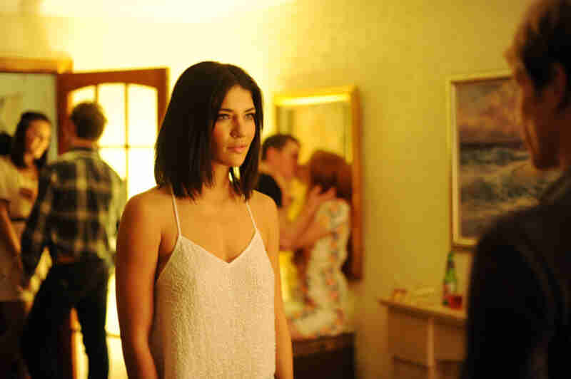 Love Bite (2012) Screenshot 2
