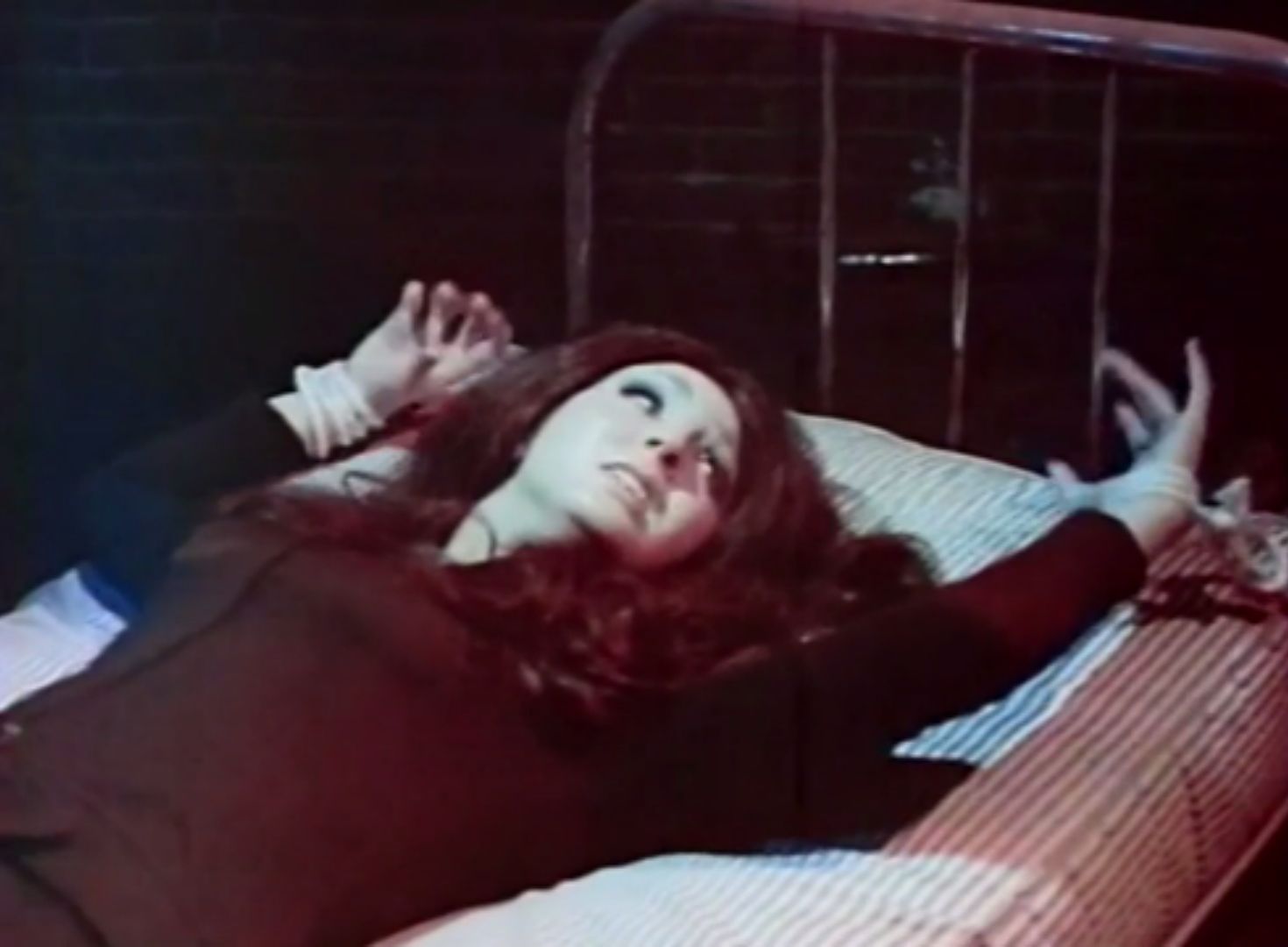 The Night of the Cat (1973) Screenshot 1