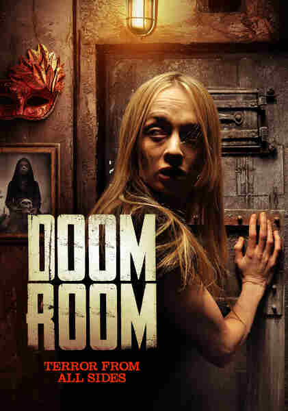 Doom Room (2013) Screenshot 4