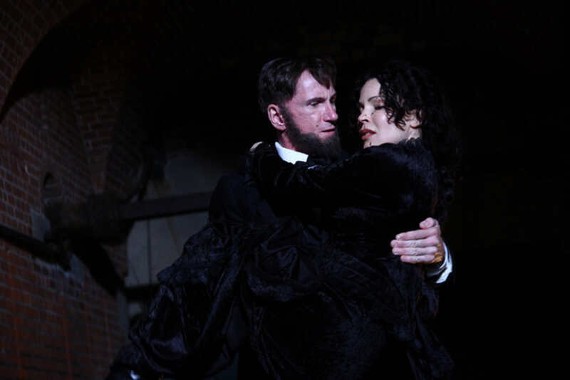 Abraham Lincoln vs. Zombies (2012) Screenshot 3
